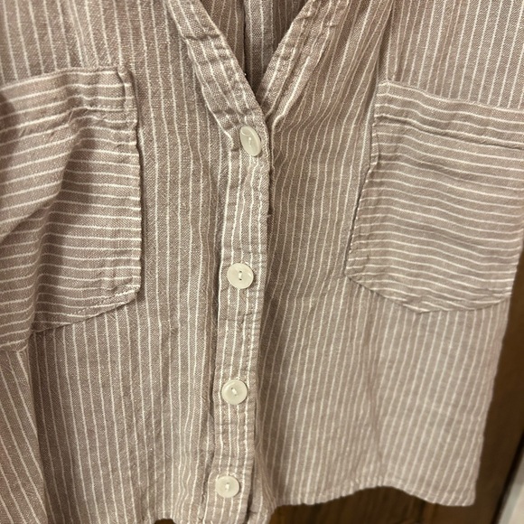Laundry By Shelli Segal Beige Striped Casual Button Down Shirt Medium - Picture 6 of 9
